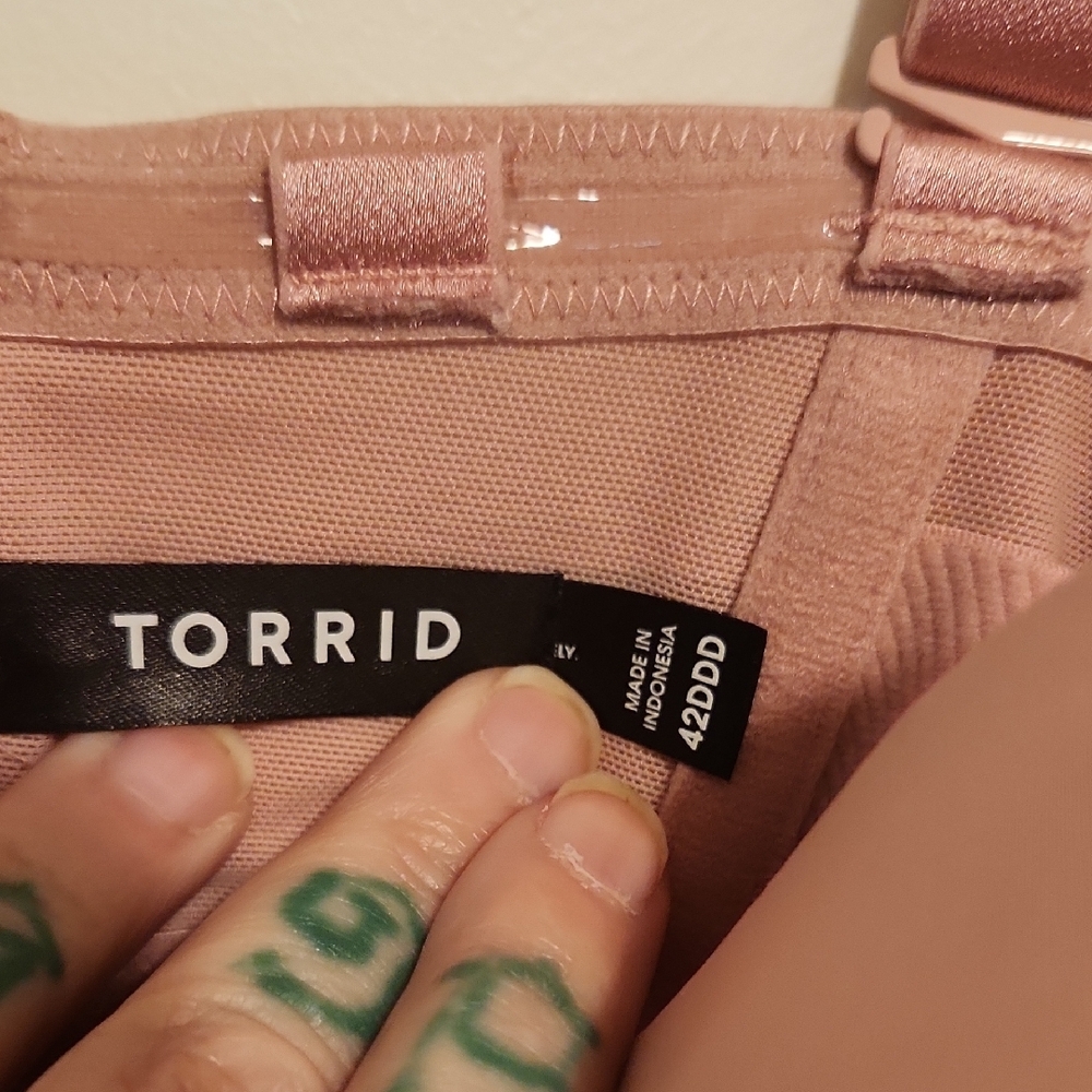 🔥☆SOLD☆Torrid Push Up Multiway 360° Back Smoothing Tech Lace Strapless Bra - Picture 2 of 3